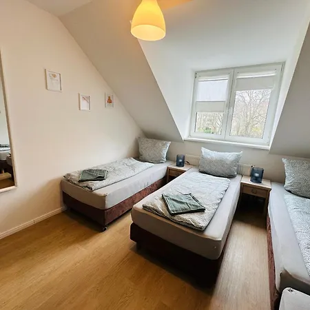 Urban Flats Aparthotel 3*