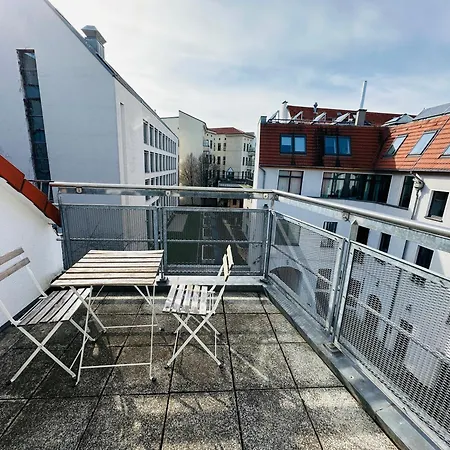 Aparthotel Urban Flats 3*