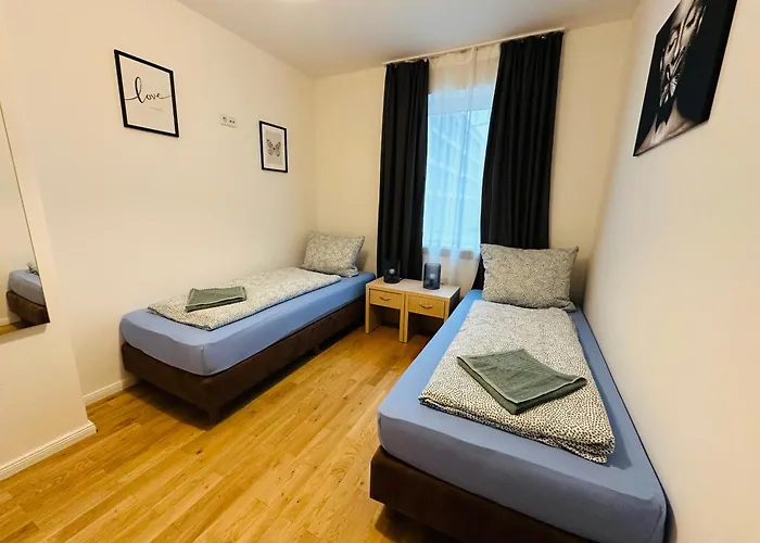 Urban Flats Apart-hotel 3*