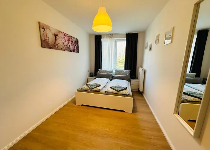 Urban Flats Apart-hotel 3*