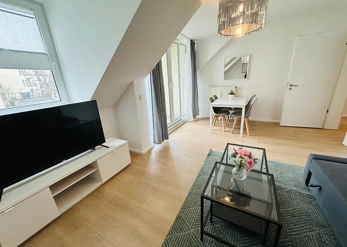 Urban Flats Apart-hotel 3*