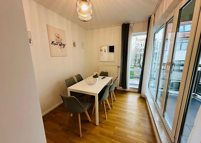 Apartmanhotel Urban Flats 3*